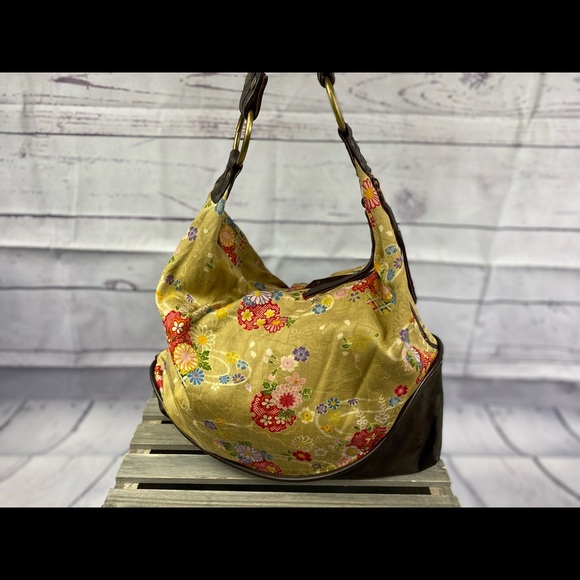 Boho Floral Golden Shoulder Bag - Picture 8 of 12